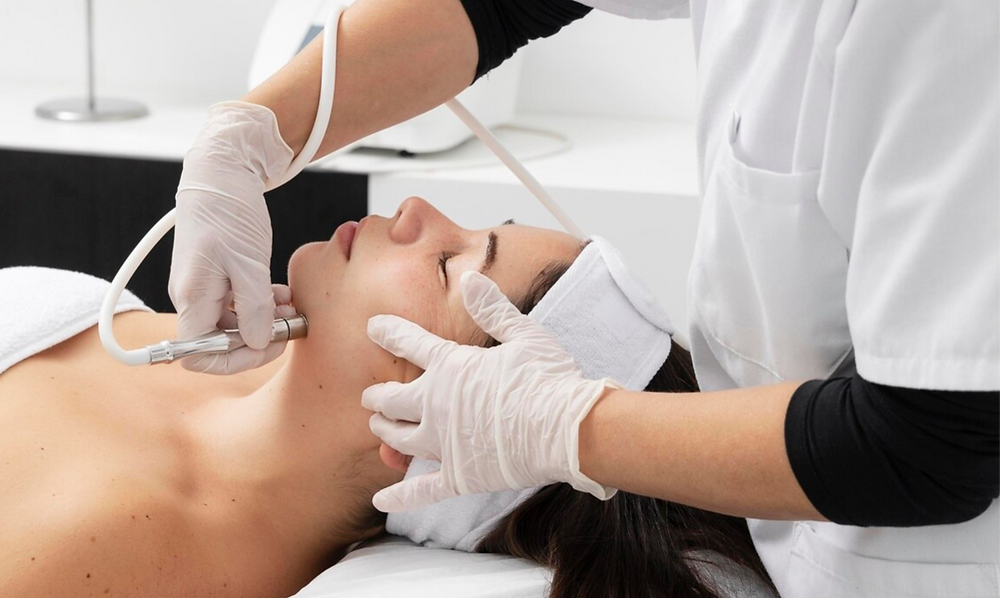 Diamond Glow (Cuello y Escote)